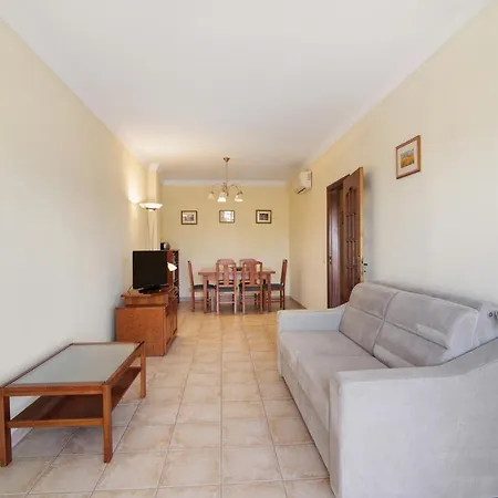Yara With Terrace Apartment Albufeira
