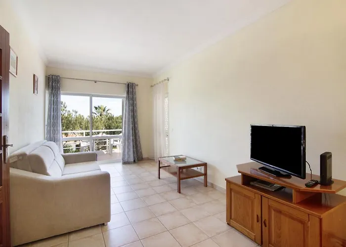 Yara With Terrace Apartamento Albufeira