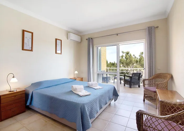 Yara With Terrace Apartamento